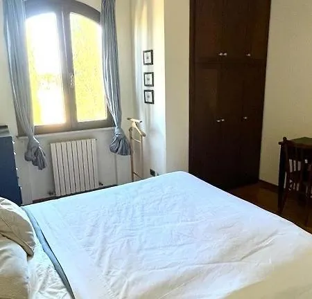 Tuscan 5mins From Sleeps 8 Ev Point