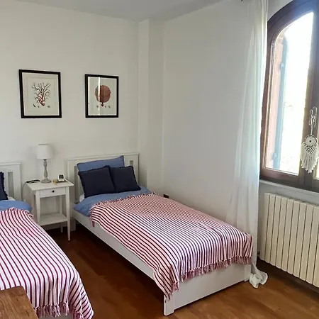 Tuscan 5mins From Sleeps 8 Ev Point Villa